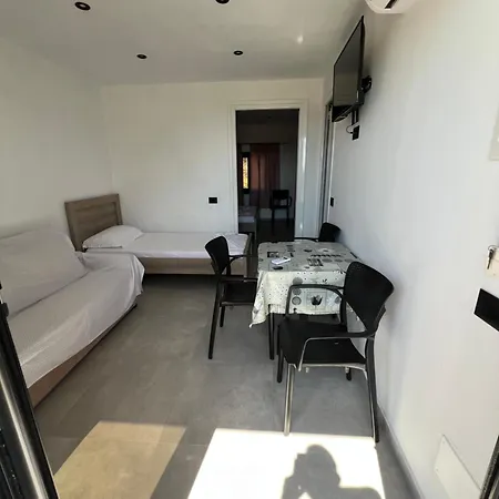 Guest house Sidi's *